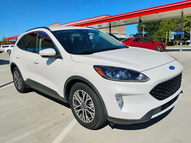 2020 Ford Escape SEL FWD photo