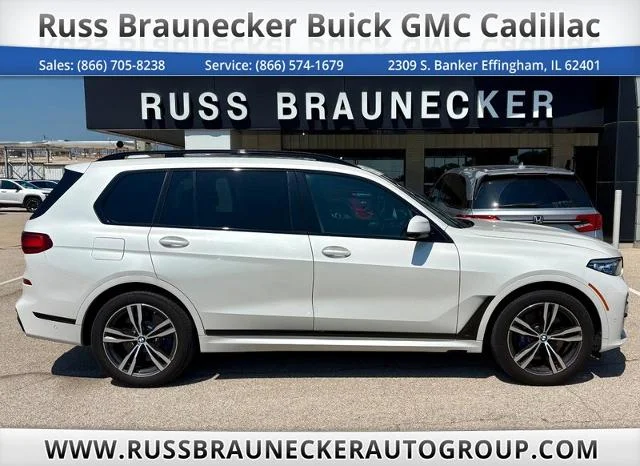 2020 BMW X7 M50i AWD photo