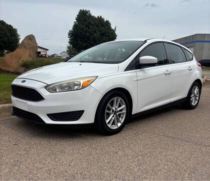 2018 Ford Focus SE FWD photo