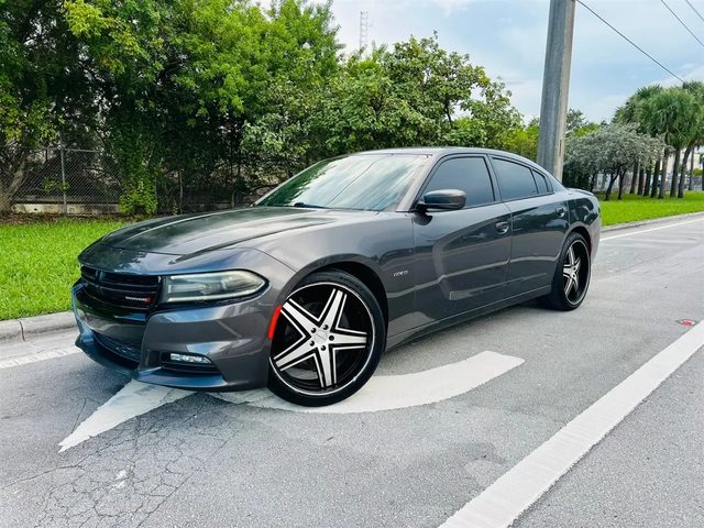 2018 Dodge Charger R/T RWD photo