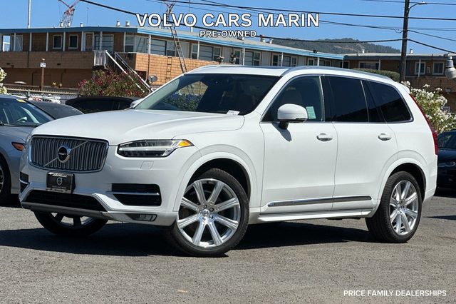 2016 Volvo XC90 T6 Inscription AWD photo
