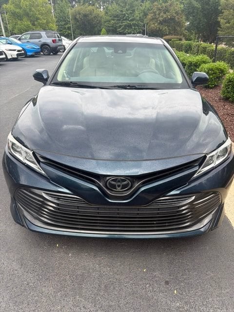 2019 Toyota Camry LE FWD photo