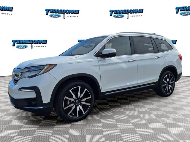 2020 Honda Pilot Touring 8-Passenger AWD photo