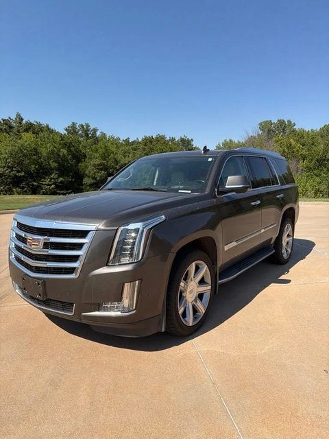 2020 Cadillac Escalade Luxury 4WD photo