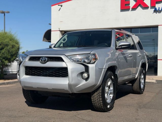 2019 Toyota 4Runner SR5 RWD photo