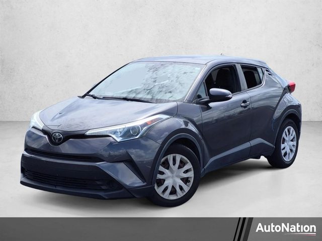 2019 Toyota C-HR LE FWD photo