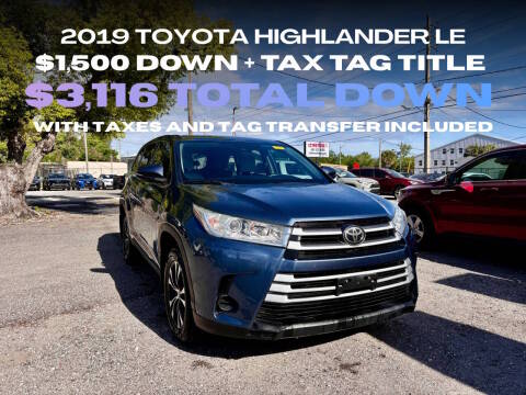 2019 Toyota Highlander LE FWD photo