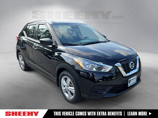 2019 Nissan Kicks S FWD photo