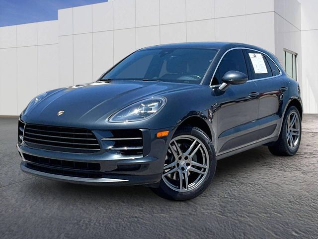 2020 Porsche Macan S AWD photo