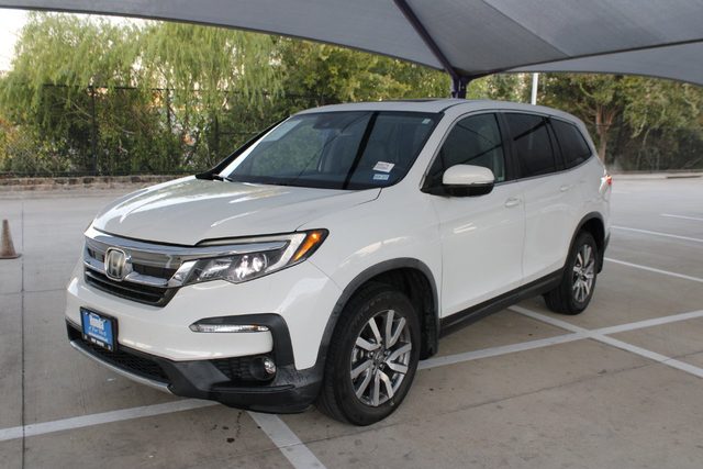 2020 Honda Pilot EX-L w/Navi & RES FWD photo