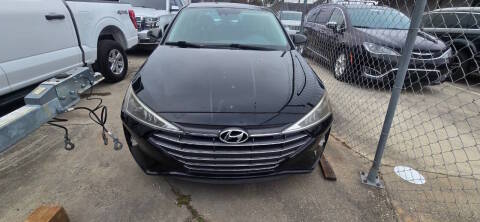 2020 Hyundai Elantra SEL FWD photo