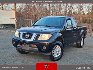 2015 Nissan Frontier SV 4WD photo