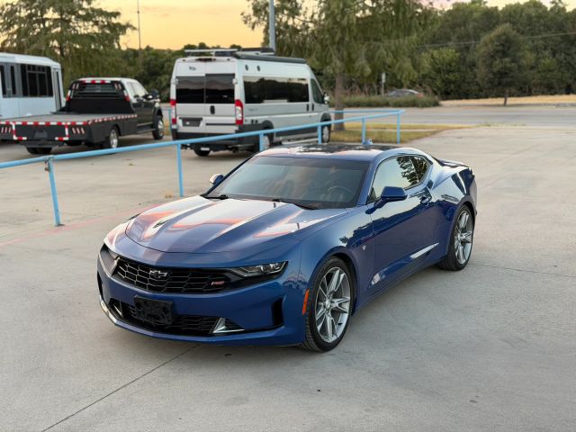2020 Chevrolet Camaro 2LT RWD photo