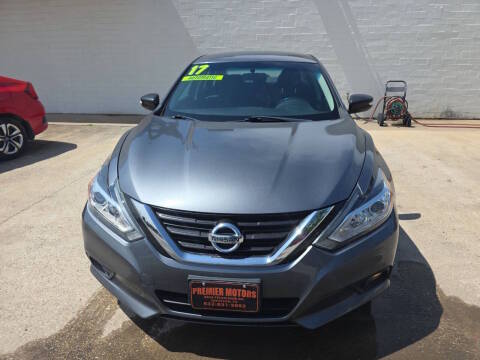 2017 Nissan Altima 2.5 SV FWD photo
