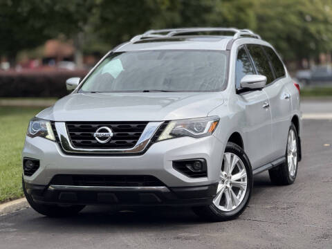 2018 Nissan Pathfinder SL 4WD photo