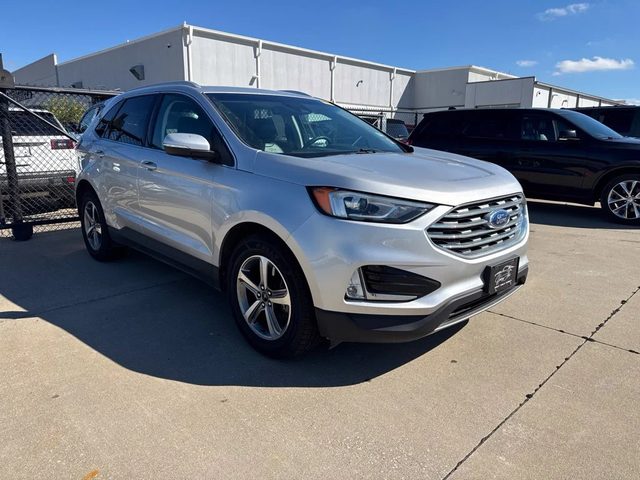 2019 Ford Edge SEL AWD photo