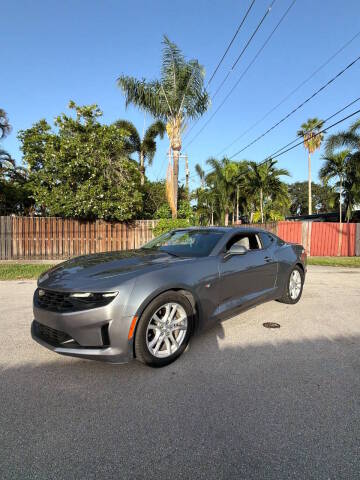 2020 Chevrolet Camaro 1LS RWD photo