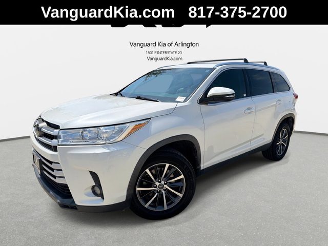 2019 Toyota Highlander XLE FWD photo