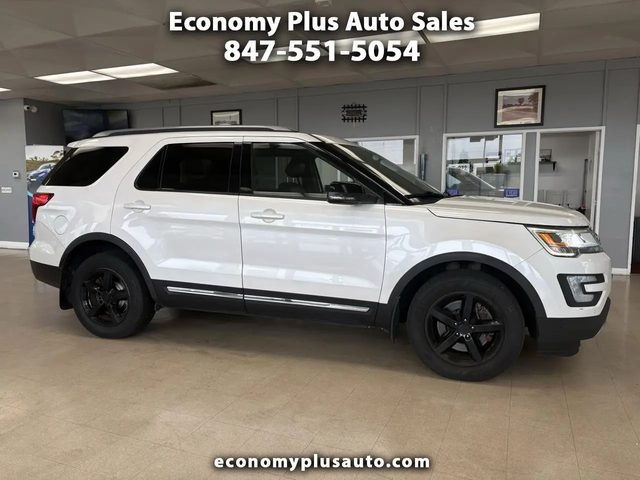 2017 Ford Explorer XLT 4WD photo