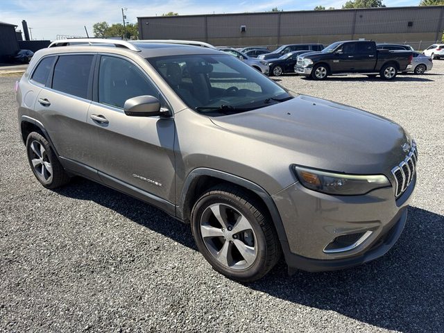 2019 Jeep Cherokee Limited 4WD photo