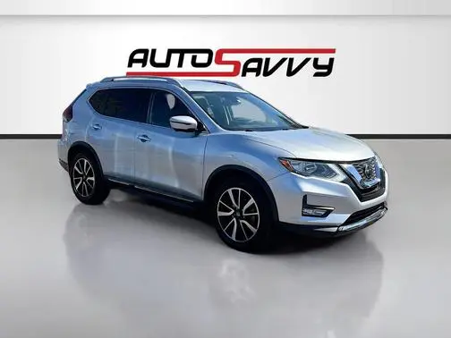 2020 Nissan Rogue SL FWD photo