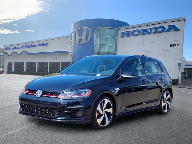 2019 Volkswagen Golf GTI SE FWD photo