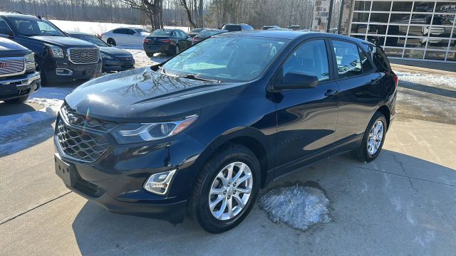 2020 Chevrolet Equinox LS FWD photo