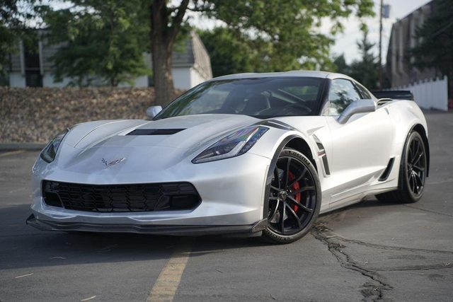2019 Chevrolet Corvette Grand Sport 3LT RWD photo