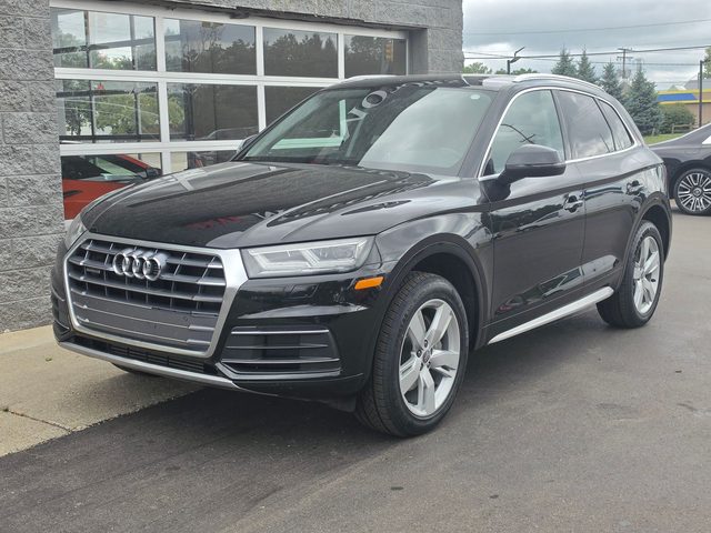 2019 Audi Q5 Premium Plus AWD photo