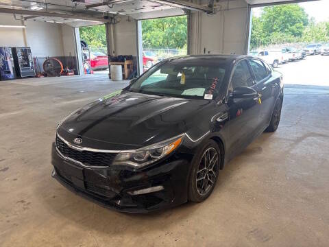 2020 Kia Optima SX FWD photo