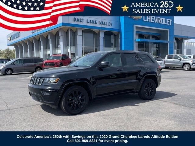 2020 Jeep Grand Cherokee Altitude 4WD photo