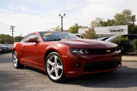 2015 Chevrolet Camaro LT RWD photo