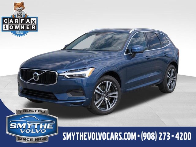 2020 Volvo XC60 Momentum AWD photo
