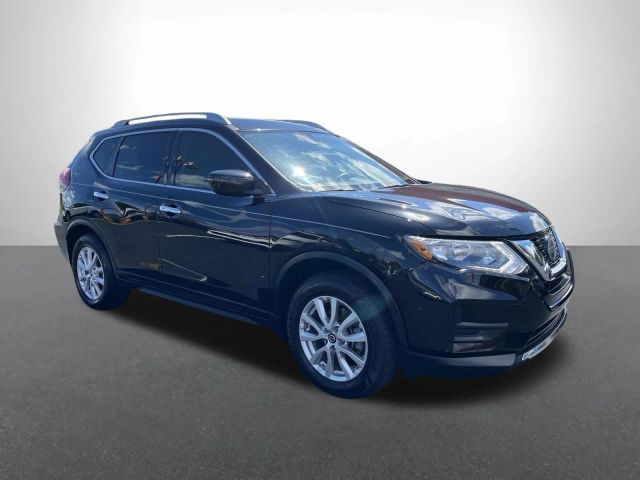 2020 Nissan Rogue SV FWD photo