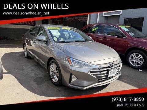 2020 Hyundai Elantra SEL FWD photo
