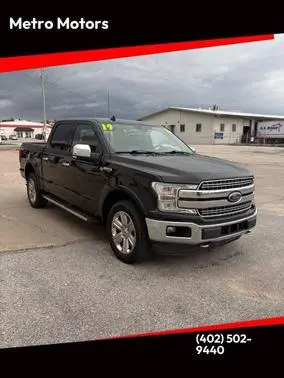 2019 Ford F-150 LARIAT 4WD photo