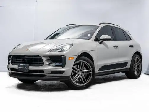 2020 Porsche Macan S AWD photo