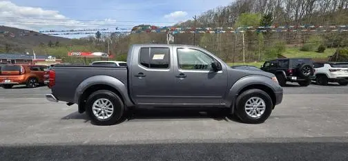 2019 Nissan Frontier SV 4WD photo