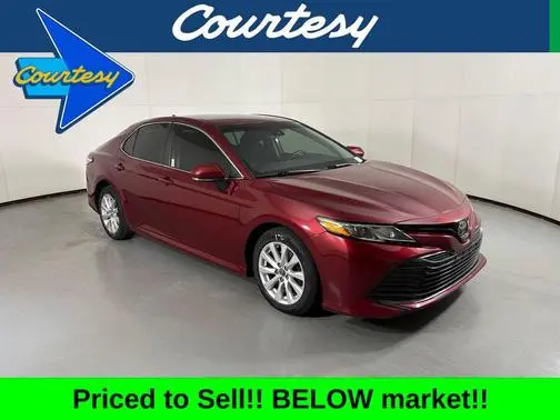 2020 Toyota Camry LE FWD photo