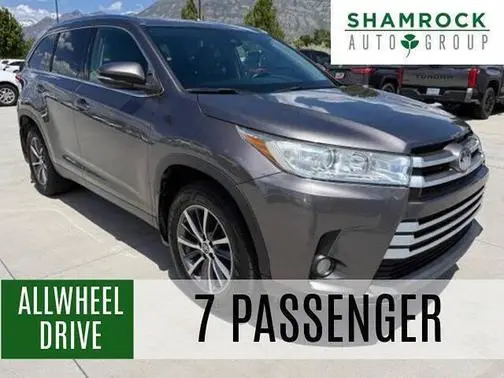 2019 Toyota Highlander XLE AWD photo