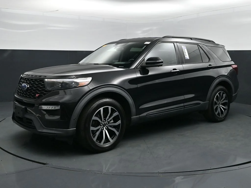 2020 Ford Explorer ST 4WD photo