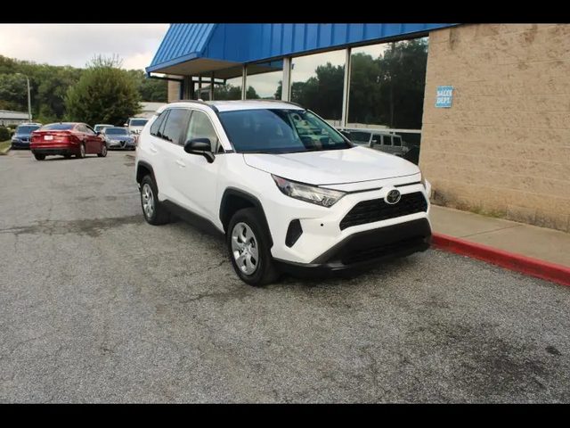 2019 Toyota RAV4 LE AWD photo
