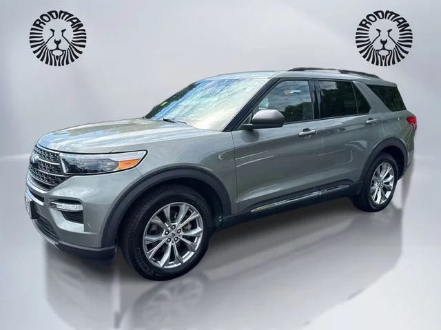 2020 Ford Explorer XLT 4WD photo