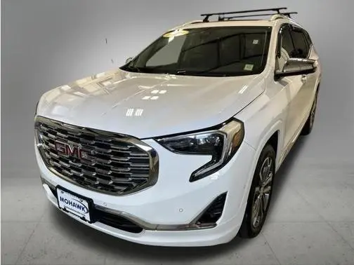 2020 GMC Terrain Denali AWD photo