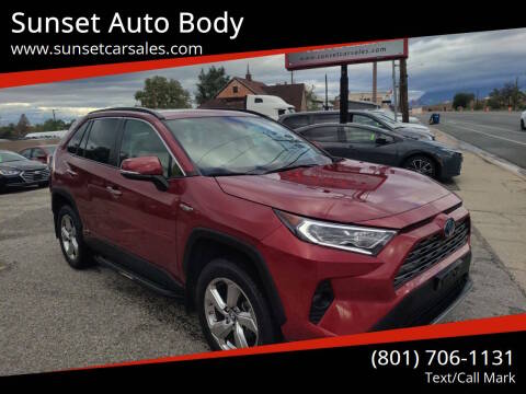 2019 Toyota RAV4 Hybrid Limited AWD photo