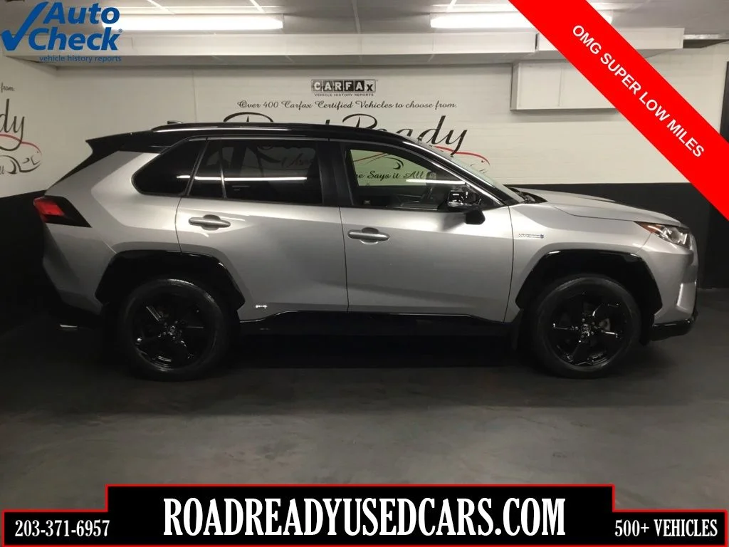 2019 Toyota RAV4 Hybrid XSE AWD photo