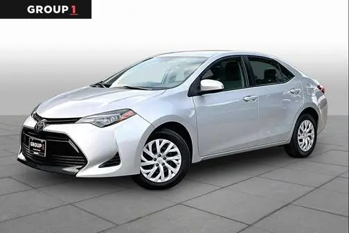 2018 Toyota Corolla LE FWD photo