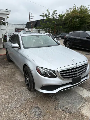 2017 Mercedes-Benz E-Class E 300 Luxury AWD photo