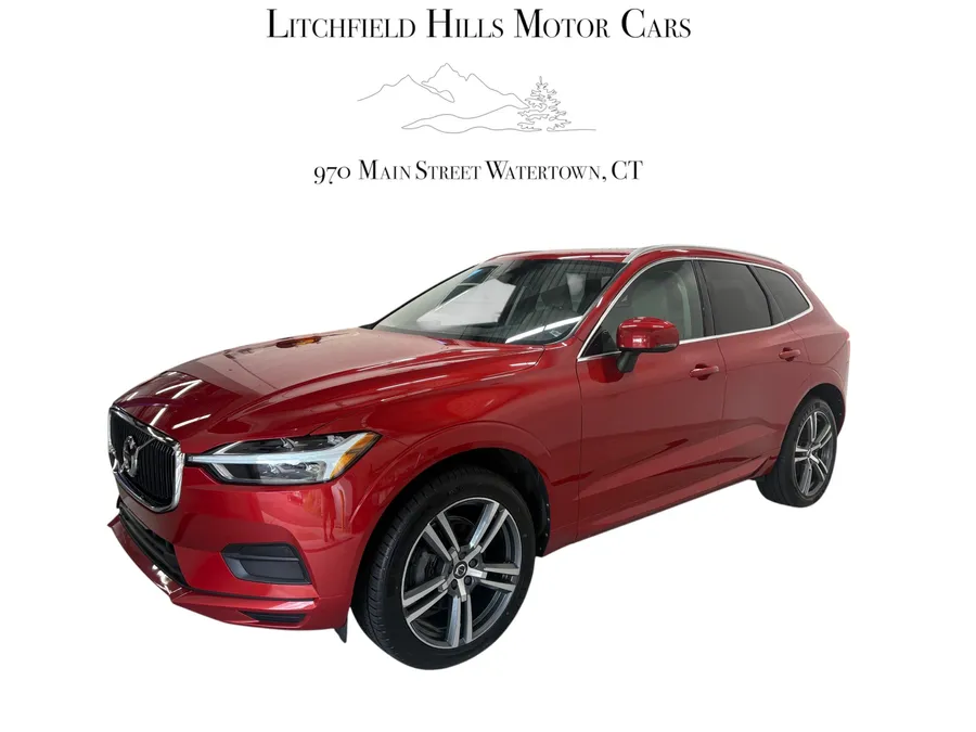 2020 Volvo XC60 Momentum AWD photo