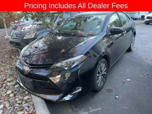 2017 Toyota Corolla XLE FWD photo